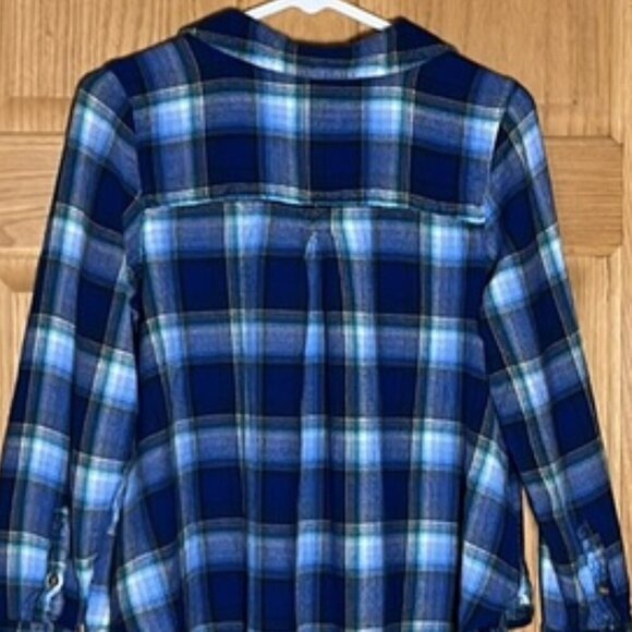 American Eagle Outfitters Blue Plaid Long Sleeve Button Down Flannel Shirt MED - Picture 6 of 10